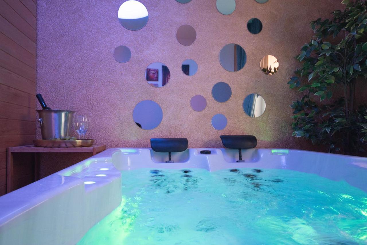 Wellness Studio D'Or - Exclusive New Apartment With Whirlpool, Sauna, Sunny Terrace, Private Parking Poreč Kültér fotó